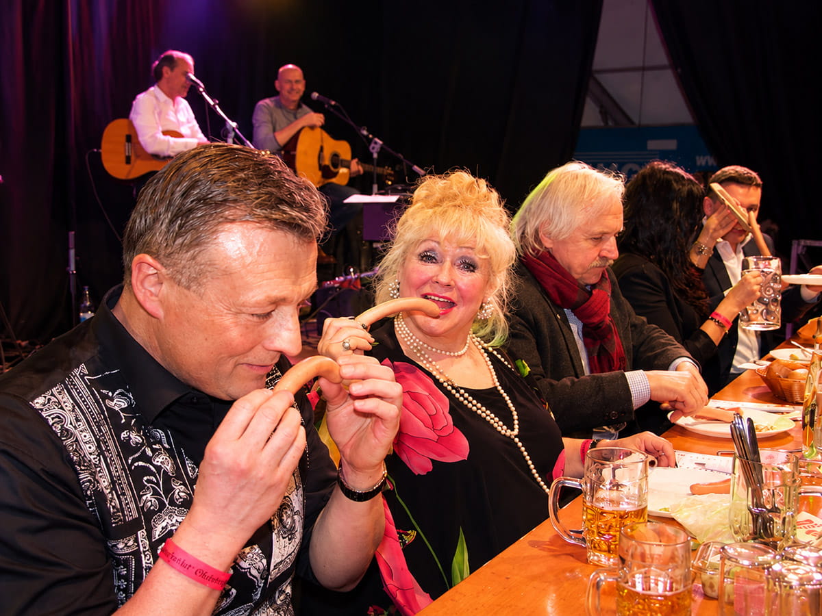 Die Jury des Frankfurter Würstchen Festivals
